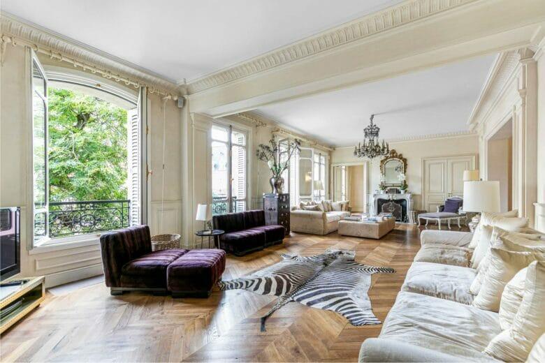 Love the Parisian Apartment Aesthetic? Here Are 23 Dreamy Paris ...