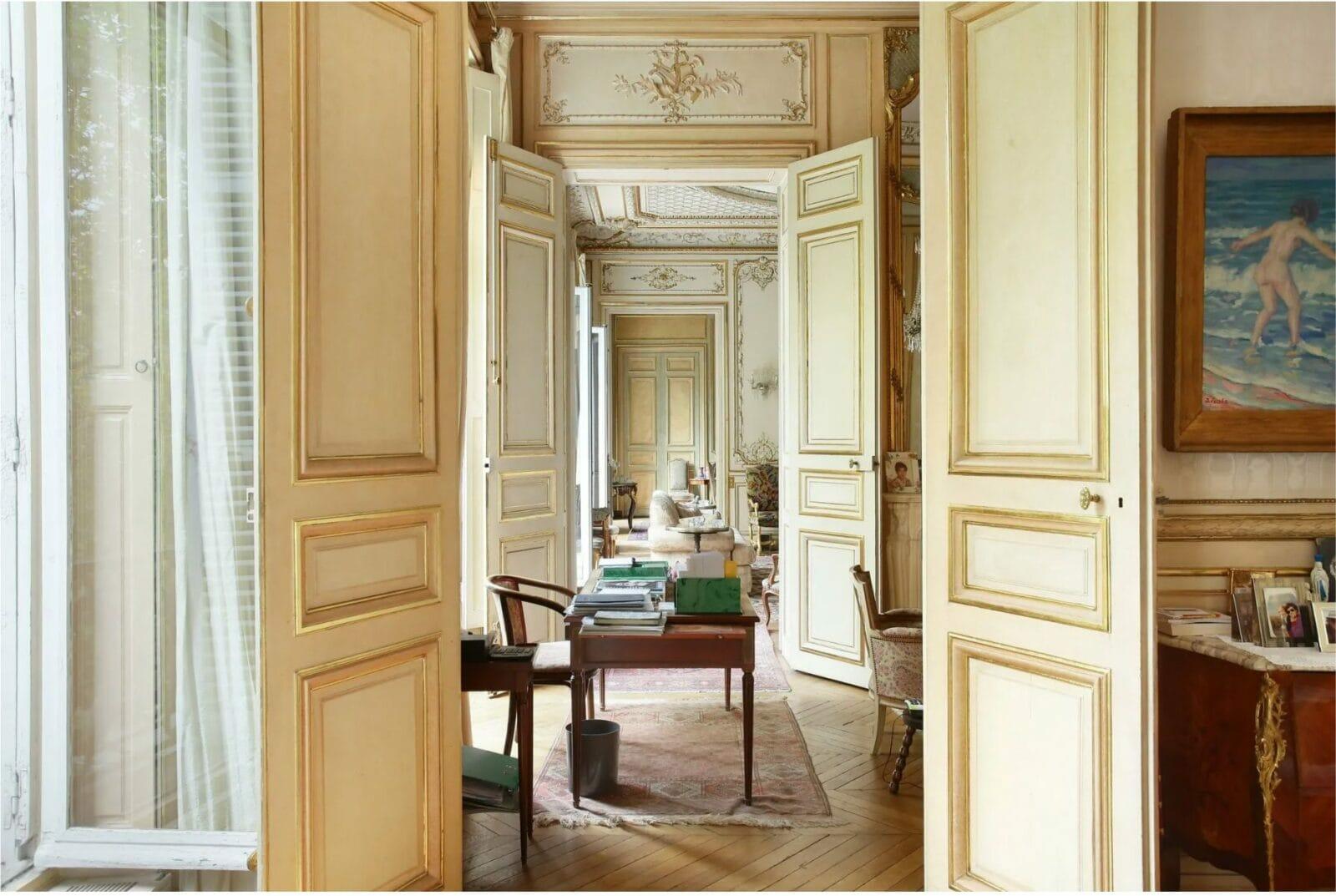 Love the Parisian Apartment Aesthetic? Here Are 23 Dreamy Paris ...