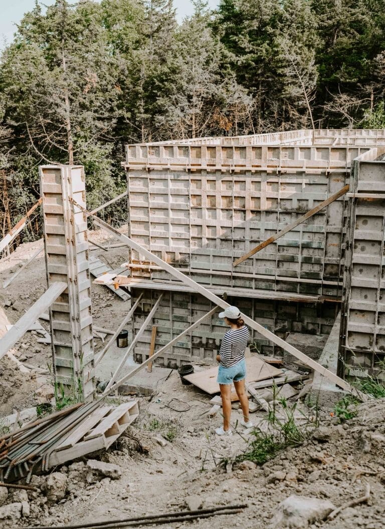 retaining wall custom home build