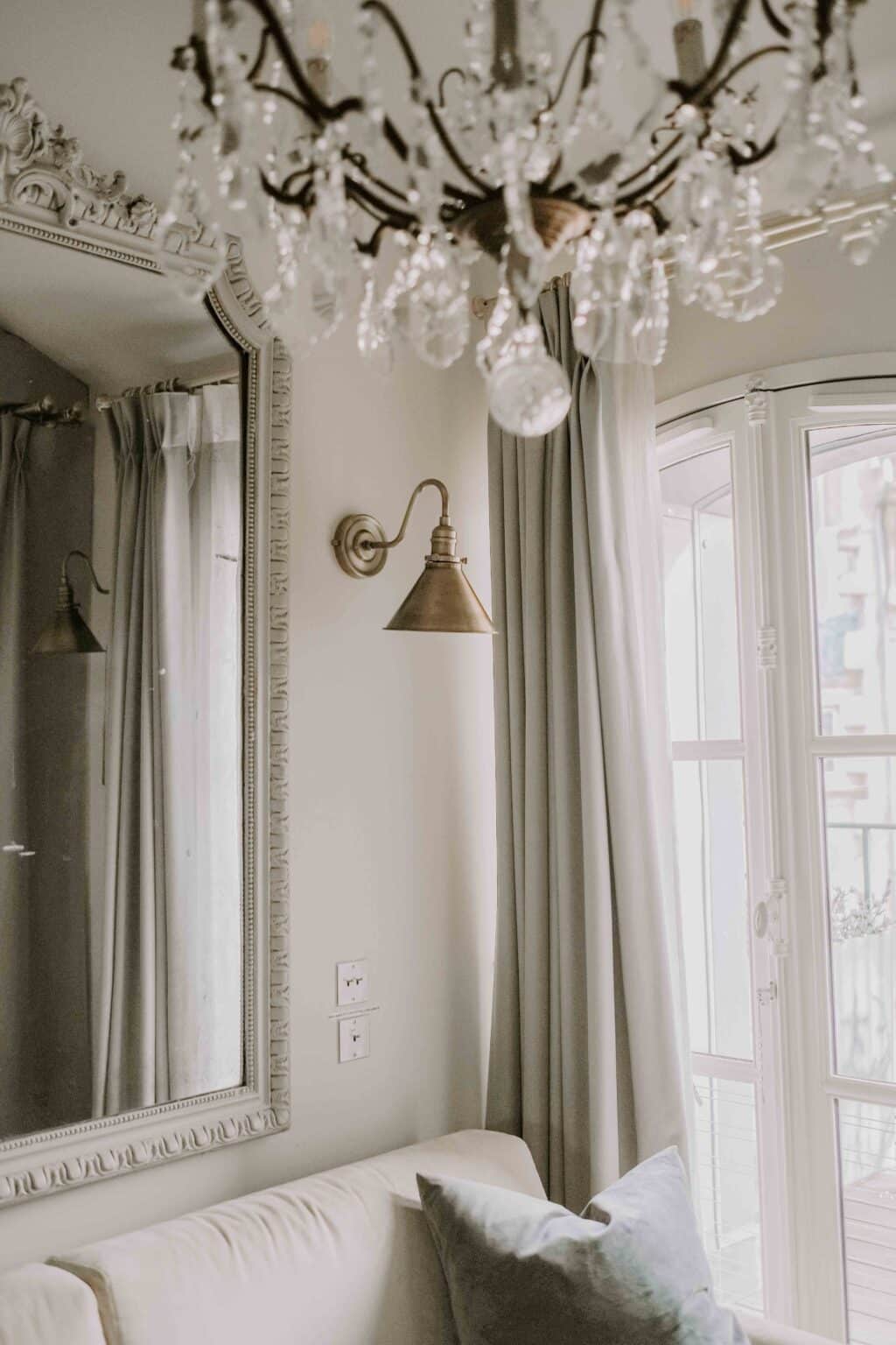 Curated visual reference: Picture Idea: Chic Design Tips To Style A Parisian Apartment
