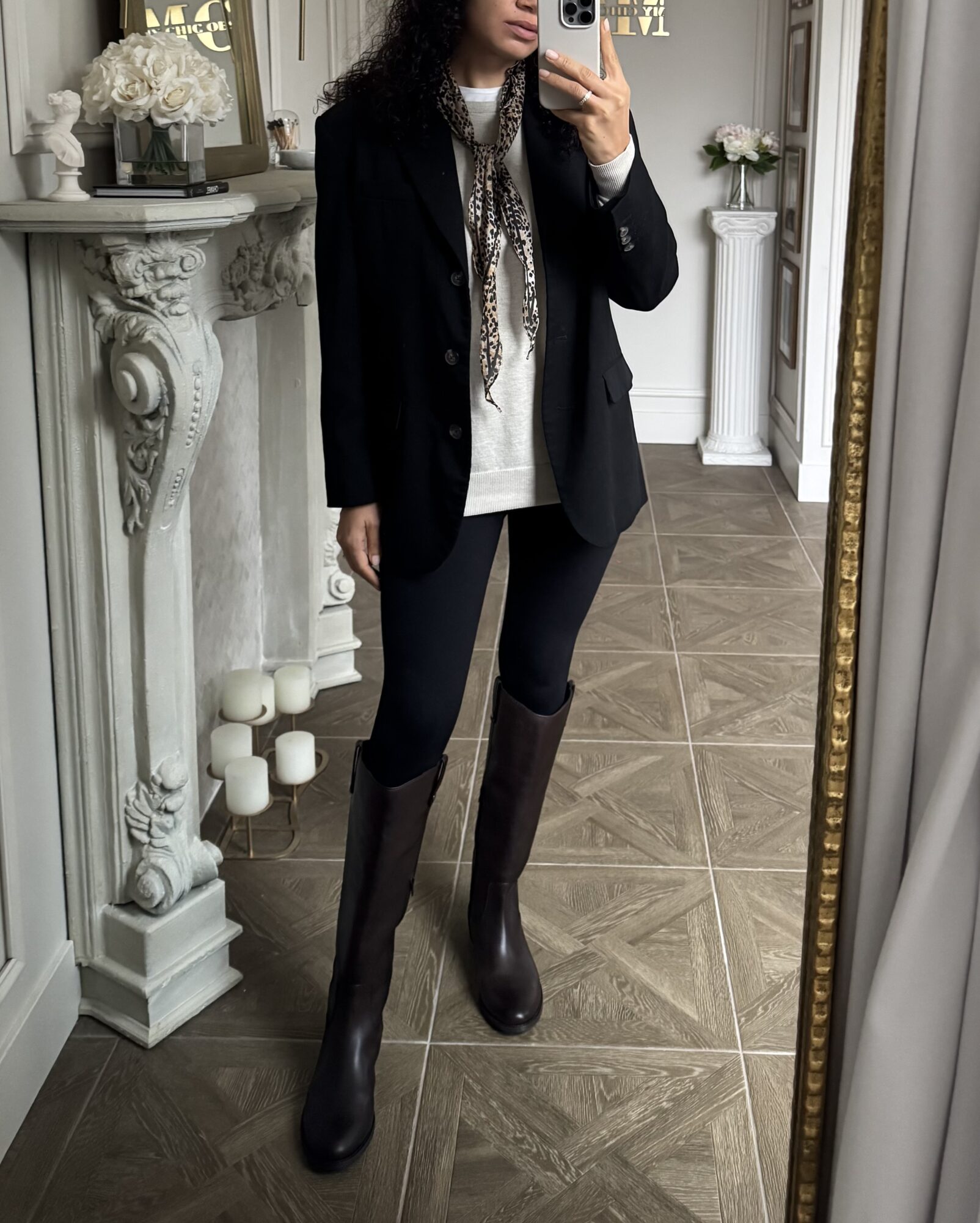 leggings and riding boots outfit 1