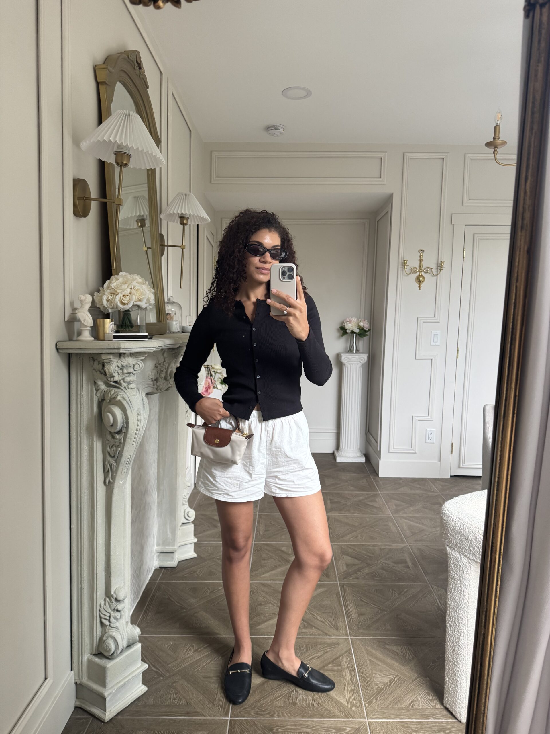 white shorts outfit
